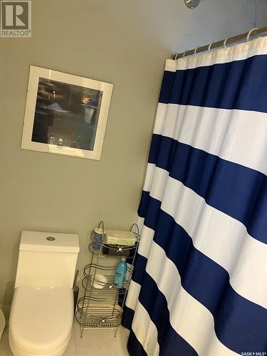 1547 Montague Street, Regina, SK - Indoor Photo Showing Bathroom