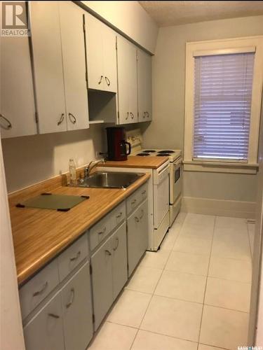 1547 Montague Street, Regina, SK - Indoor Photo Showing Kitchen