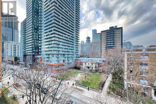 605 - 55 Wellesley Street E, Toronto, ON - Outdoor With Facade