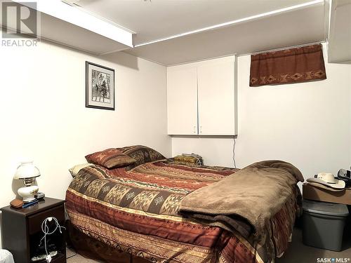 1005 6Th Avenue, Humboldt, SK - Indoor Photo Showing Bedroom