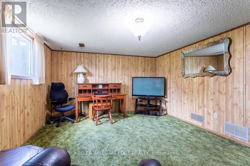 20 Bunker Hill Dr, Hamilton, ON - Indoor Photo Showing Other Room