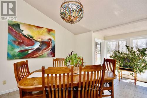 1792 Little Ninth Rd, Springwater, ON - Indoor Photo Showing Dining Room