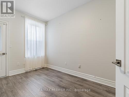 10 St Annes Road, Toronto, ON - Indoor Photo Showing Other Room