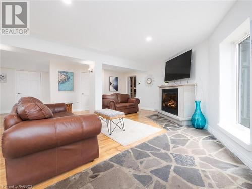 41 Boyd'S Harbour Loop, Northern Bruce Peninsula, ON - Indoor Photo Showing Living Room With Fireplace