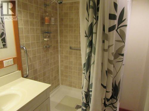 711 Freeman Street, Prince George, BC - Indoor Photo Showing Bathroom