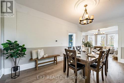 5201 Main St, Clarington, ON - Indoor Photo Showing Dining Room