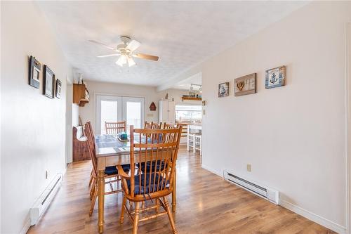 793 Lakeshore Road, Selkirk, ON - Indoor Photo Showing Dining Room