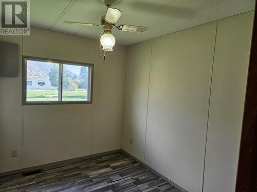 2142 Ritchie Drive, Cawston, BC - Indoor Photo Showing Other Room