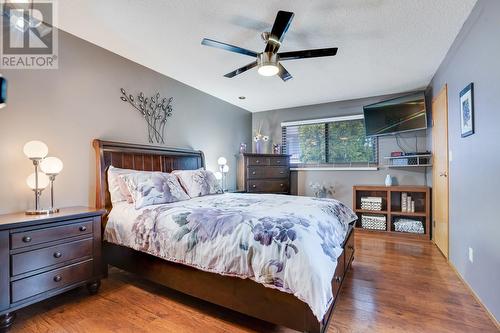 2460 Collingwood Road, West Kelowna, BC - Indoor Photo Showing Bedroom