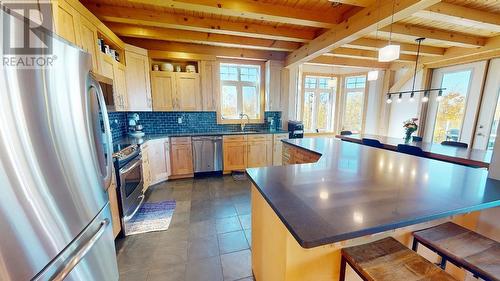 13113 Sunnyside Drive, Charlie Lake, BC - Indoor Photo Showing Kitchen
