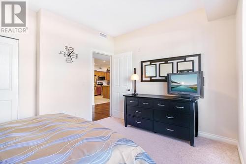 3843 Brown Road Unit# 2203, West Kelowna, BC - Indoor Photo Showing Bedroom