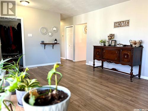 444 2Nd Street E, Shaunavon, SK - Indoor Photo Showing Kitchen