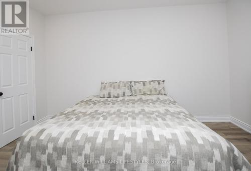 12 Hickory Lane, St. Thomas, ON - Indoor Photo Showing Bedroom