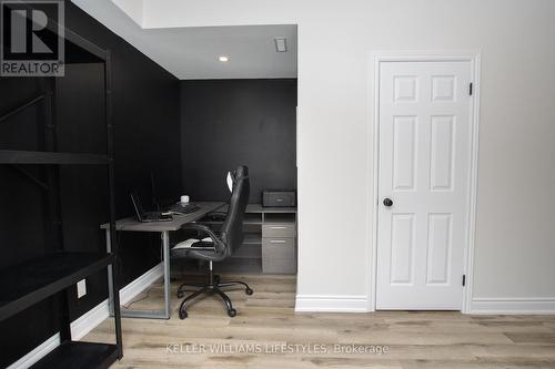 12 Hickory Lane, St. Thomas, ON - Indoor Photo Showing Office