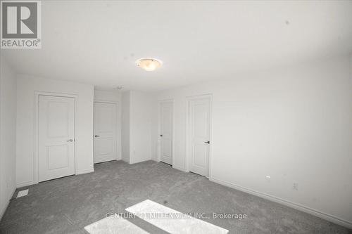 417 Van Dusen Ave, Southgate, ON - Indoor Photo Showing Other Room