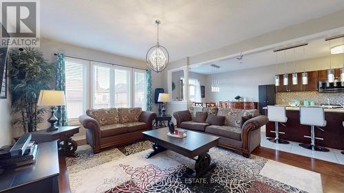 541 Brett St, Shelburne, ON - Indoor Photo Showing Living Room