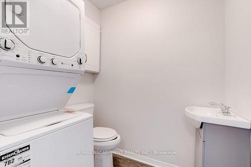D - 24 Bond Street, Brantford, ON - Indoor Photo Showing Laundry Room