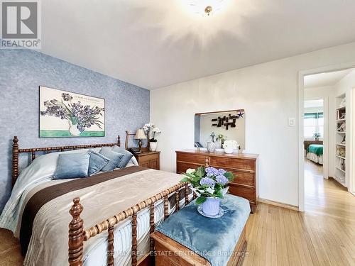 58 Ferndale Crescent, Brampton, ON - Indoor Photo Showing Bedroom