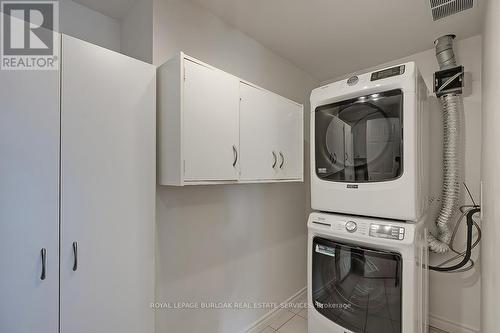 #305 -5188 Lakeshore Rd, Burlington, ON - Indoor Photo Showing Laundry Room