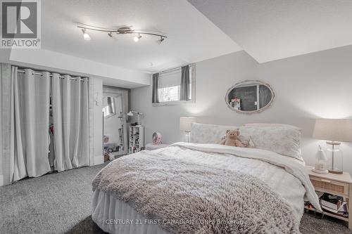 #60 -3320 Meadowgate Blvd, London, ON - Indoor Photo Showing Bedroom