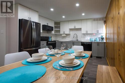 2446 Lakeshore Drive, Ramara, ON - Indoor Photo Showing Dining Room