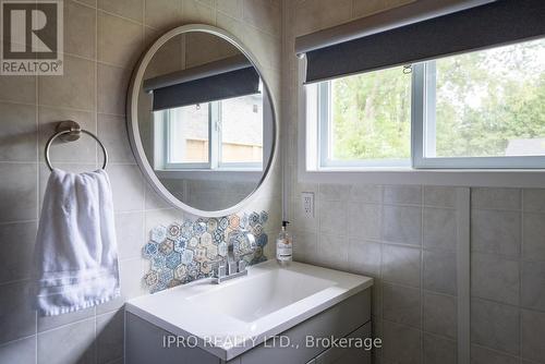 2446 Lakeshore Drive, Ramara, ON - Indoor Photo Showing Bathroom