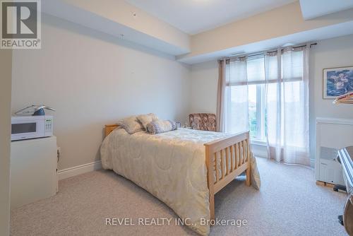 #206 -100 Dean Ave, Barrie, ON - Indoor Photo Showing Bedroom