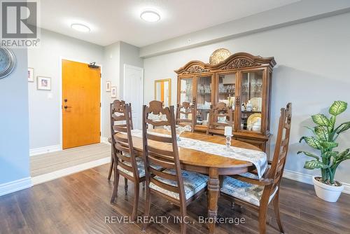 #206 -100 Dean Ave, Barrie, ON - Indoor Photo Showing Dining Room