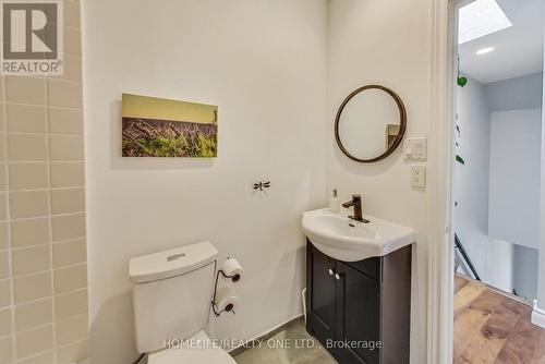 #15A -17 Pembroke St, Toronto, ON - Indoor Photo Showing Bathroom