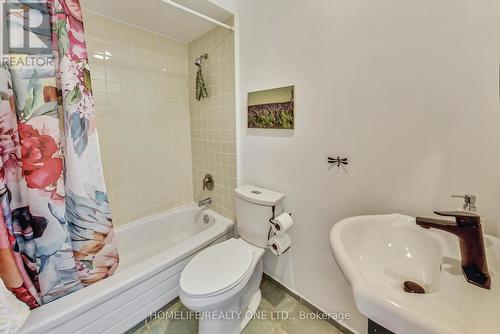 15A - 17 Pembroke Street, Toronto, ON - Indoor Photo Showing Bathroom