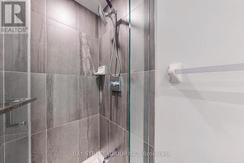1610 - 99 Broadway Avenue, Toronto, ON - Indoor Photo Showing Bathroom