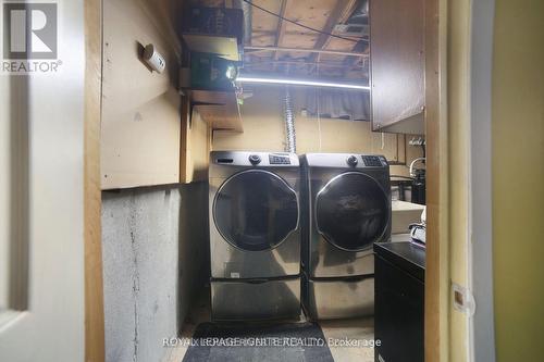 35 Chatfield Dr, Ajax, ON - Indoor Photo Showing Laundry Room