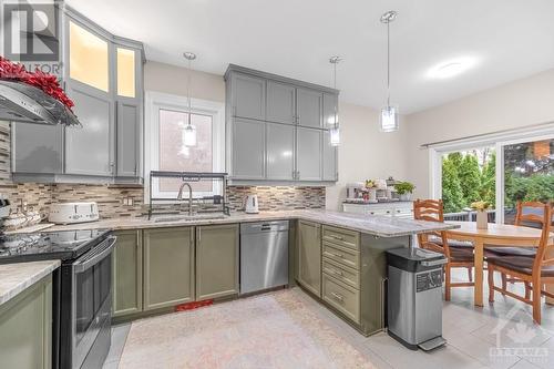 3 Cambior Crescent, Ottawa, ON - Indoor Photo Showing Kitchen