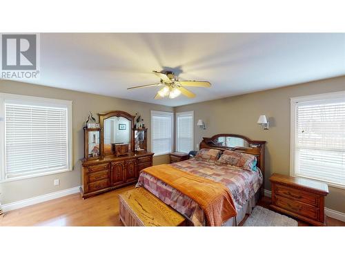 3323 Powerhouse Road, Armstrong, BC - Indoor Photo Showing Bedroom