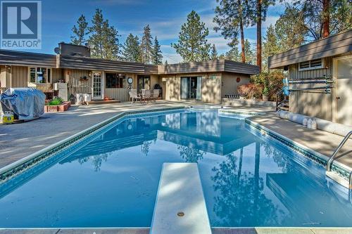 477 Okaview Road, Kelowna, BC - Outdoor With In Ground Pool