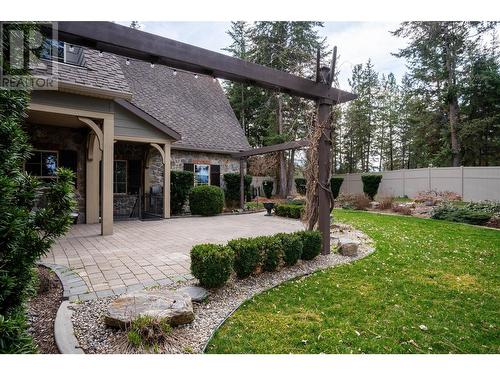 2957 Harvard Road, Kelowna, BC - Outdoor