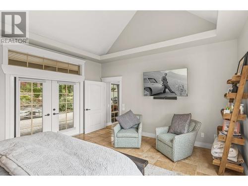 2957 Harvard Road, Kelowna, BC - Indoor Photo Showing Bedroom