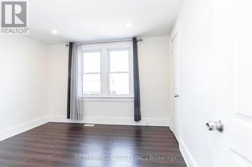 5230 Jepson St, Niagara Falls, ON - Indoor Photo Showing Other Room