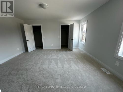 21 Corley St, Kawartha Lakes, ON - Indoor Photo Showing Other Room
