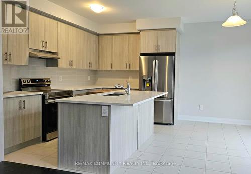 21 Corley Street, Kawartha Lakes, ON - Indoor Photo Showing Kitchen With Stainless Steel Kitchen