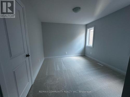 21 Corley Street, Kawartha Lakes, ON - Indoor Photo Showing Other Room