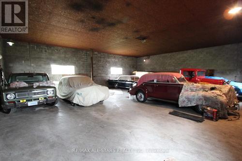 22 Joseph & Lot 8 Pl70 St, Kawartha Lakes, ON - Indoor Photo Showing Garage