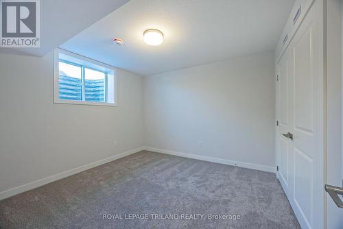 43 Silverleaf Path, St. Thomas, ON - Indoor Photo Showing Other Room