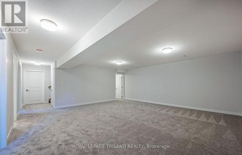 43 Silverleaf Path, St. Thomas, ON - Indoor Photo Showing Other Room