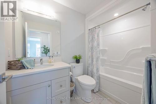 43 Silverleaf Path, St. Thomas, ON - Indoor Photo Showing Bathroom