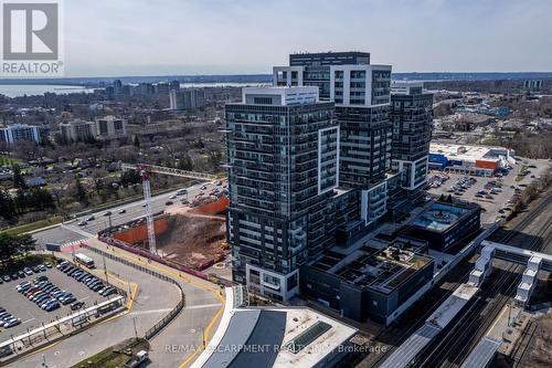 #1902 -2093 Fairview St, Burlington, ON - Outdoor With View