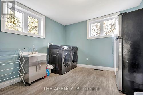 205600 Ninth Rd, Norwich, ON - Indoor Photo Showing Laundry Room