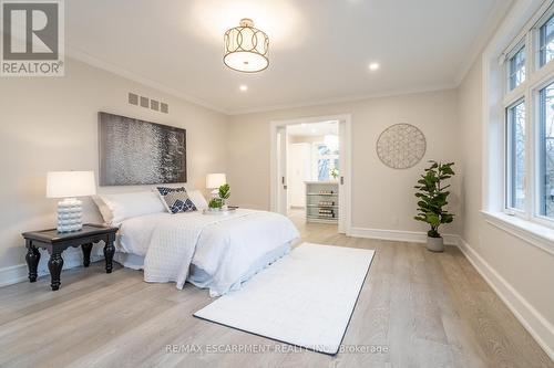 620 King Road, Burlington, ON - Indoor Photo Showing Bedroom
