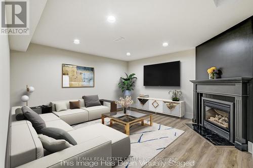 142 Ural Circle, Brampton, ON - Indoor Photo Showing Living Room With Fireplace