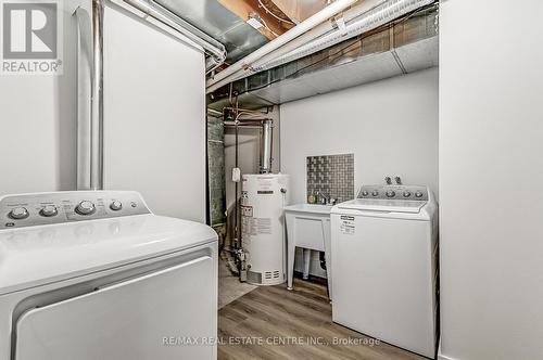 142 Ural Circ, Brampton, ON - Indoor Photo Showing Laundry Room